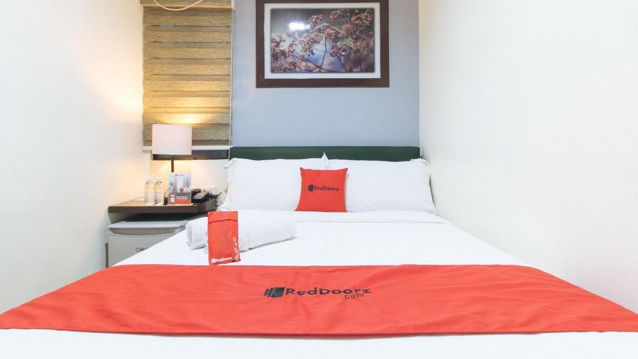 Reddoorz @ Gardenview Hotel Gtower Angeles Bagian luar foto