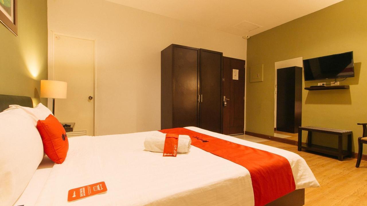 Reddoorz @ Gardenview Hotel Gtower Angeles Bagian luar foto