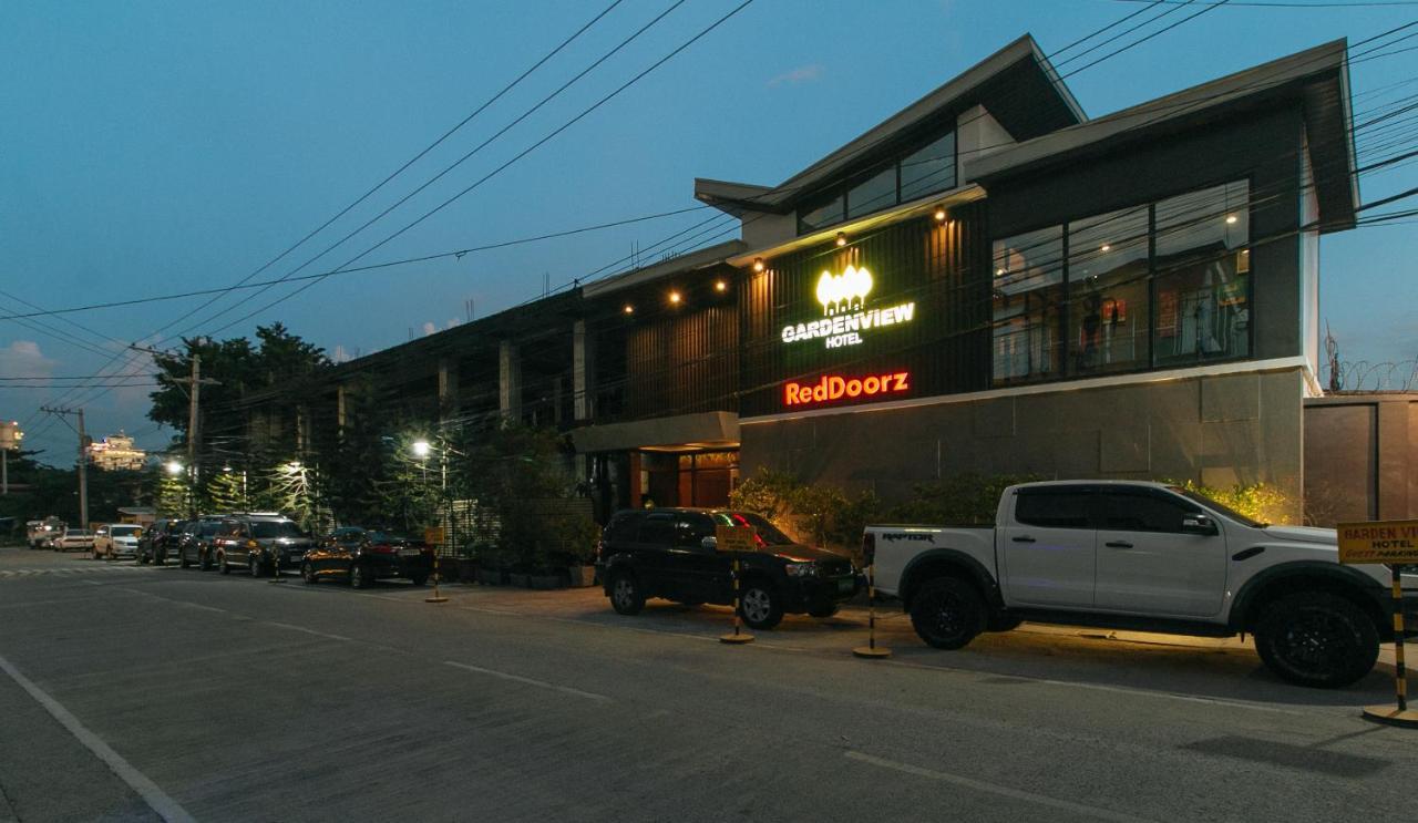 Reddoorz @ Gardenview Hotel Gtower Angeles Bagian luar foto